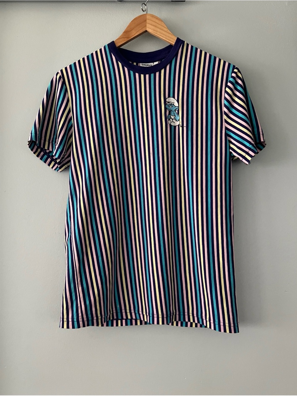 SMURFS Striped Size Small Short Sleeve Blue Pink Yellow T-Shirt Embroidered Logo